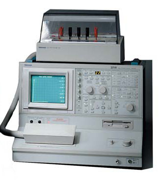 Tektronix 371B Curve Tracers - front view