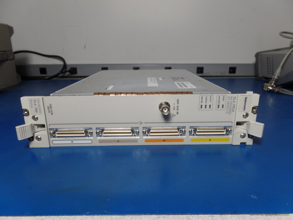 Tektronix TLA7PG2 Logic Analyzers - front view