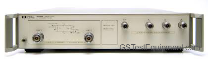 HP / Keysight / Agilent 85047A Network Analyzers - front view
