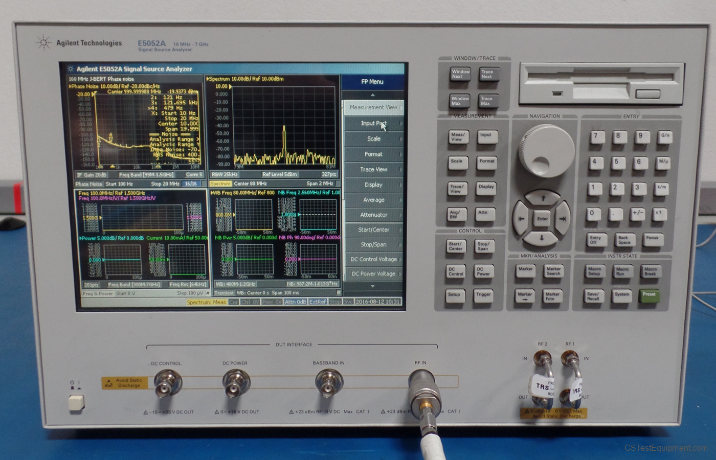 HP / Keysight / Agilent E5052A Signal Analyzers - front view