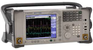 HP / Keysight / Agilent N1996A-506 Spectrum Analyzers - front view
