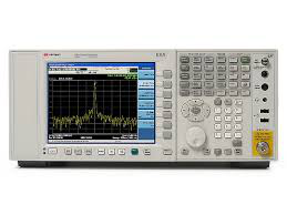 HP / Keysight / Agilent N9010A Spectrum Analyzers - front view