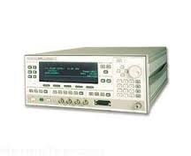 HP / Keysight / Agilent 83620A-08 Signal Generators - front view