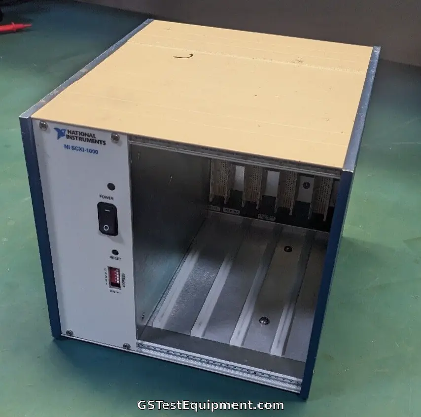 National Instruments SCXI-1000 - main view