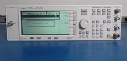 Signal Generator 250kHz-4GHz