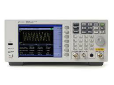 9kHz - 3GHz Spectrum Analyzer with TRG
