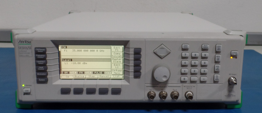 10MHz to 40GHz Synthesized signal generator