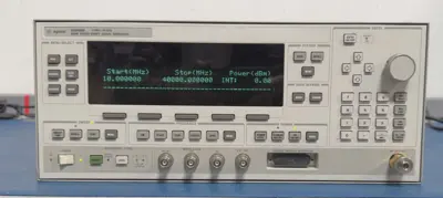 Agilent 83640B 10MHz-40GHz Synthesized Sweep Signal Generator 001/008