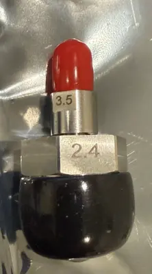 Keysight N9910X-603 Coaxial adapter, 2.4 mm NMD (f) to 3.5 mm (f), 26.5 GHz - 1