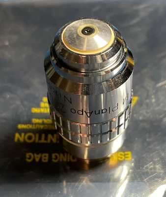 NIKON 200X MICROSCOPE OBJECTIVE LENS M PLANAPO 200 / 0.95 210/0