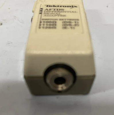 Tektronix AFTDS Differential Signal Adapter thumbnail 4